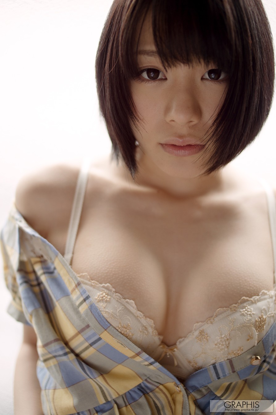 Airi Suzumura 8-28.jpg