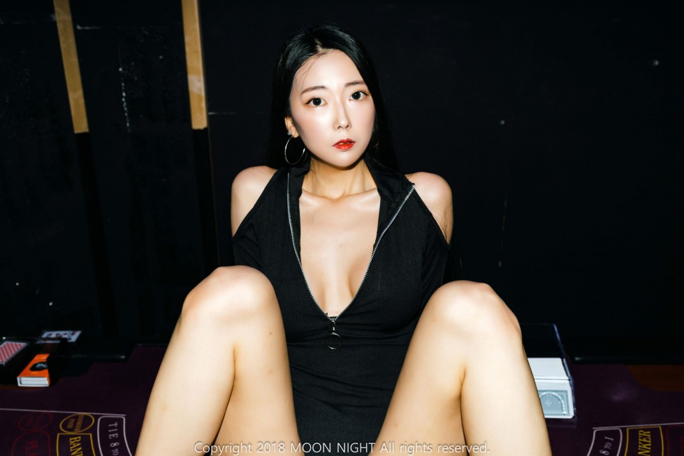 Mona (모나)  (17).jpg