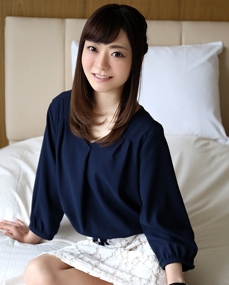 Kozue Yoshitaka (3).jpg