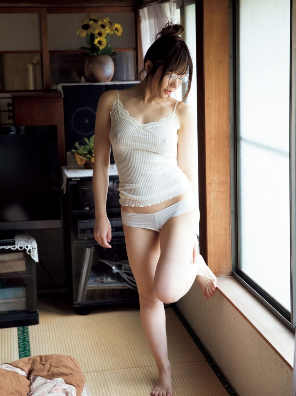 Photobook-Rina-Fujisaki-藤崎里菜-Blossom-No-Watermark-0029-2674857988.jpg